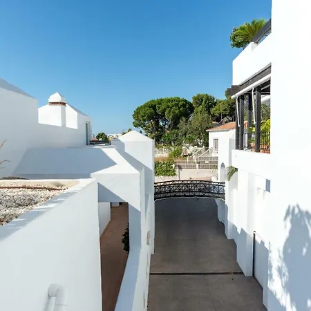 Apartment Luxury Duplex- 7 Minutes From The
