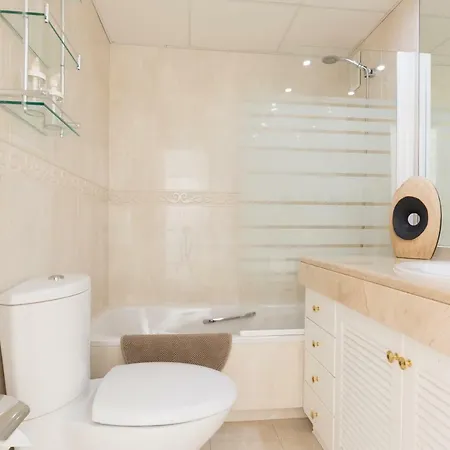Apartment Luxury Duplex- 7 Minutes From The